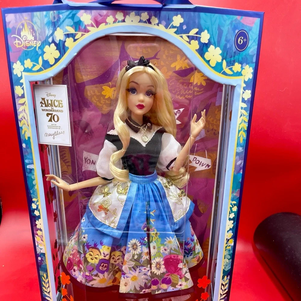 Disney Alice in Wonderland Limited edition Doll - Picture 2 of 8